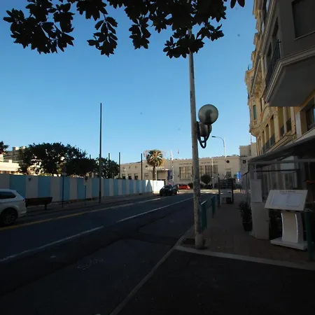 公寓 West Bay - Giotto - Beau 2p Neuf Plein Centre Avec Terrasse Et Parking Mae-8914 *
